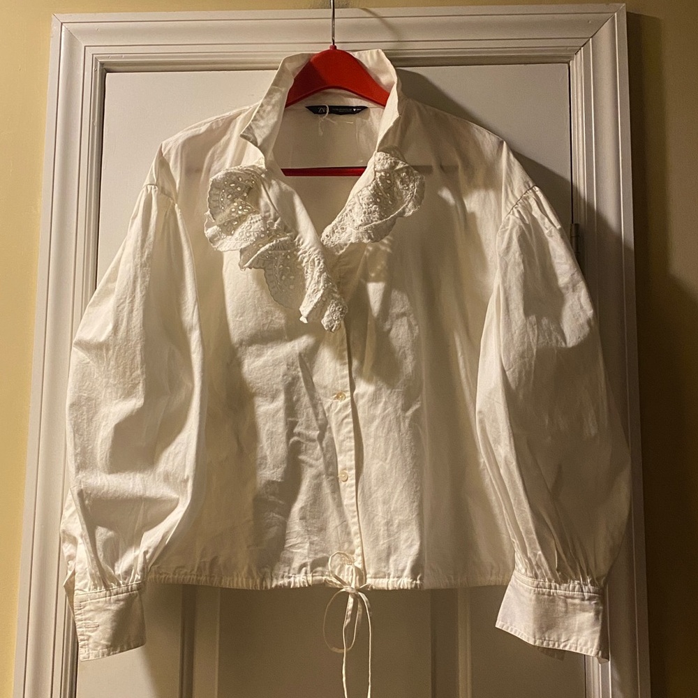 Zara 💯 Cotton Eyelet Collar Button Down Jacket NeverUsed